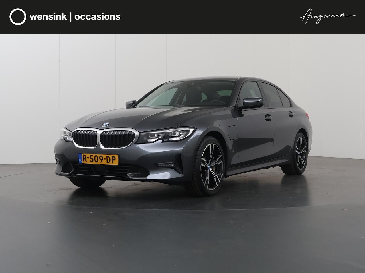 BMW 3-serie - 330e Sport Line | SOH 92,2% | Cruise Control Adaptief | Sportstoelen | Parkeercamera | Sto - AutoWereld.nl