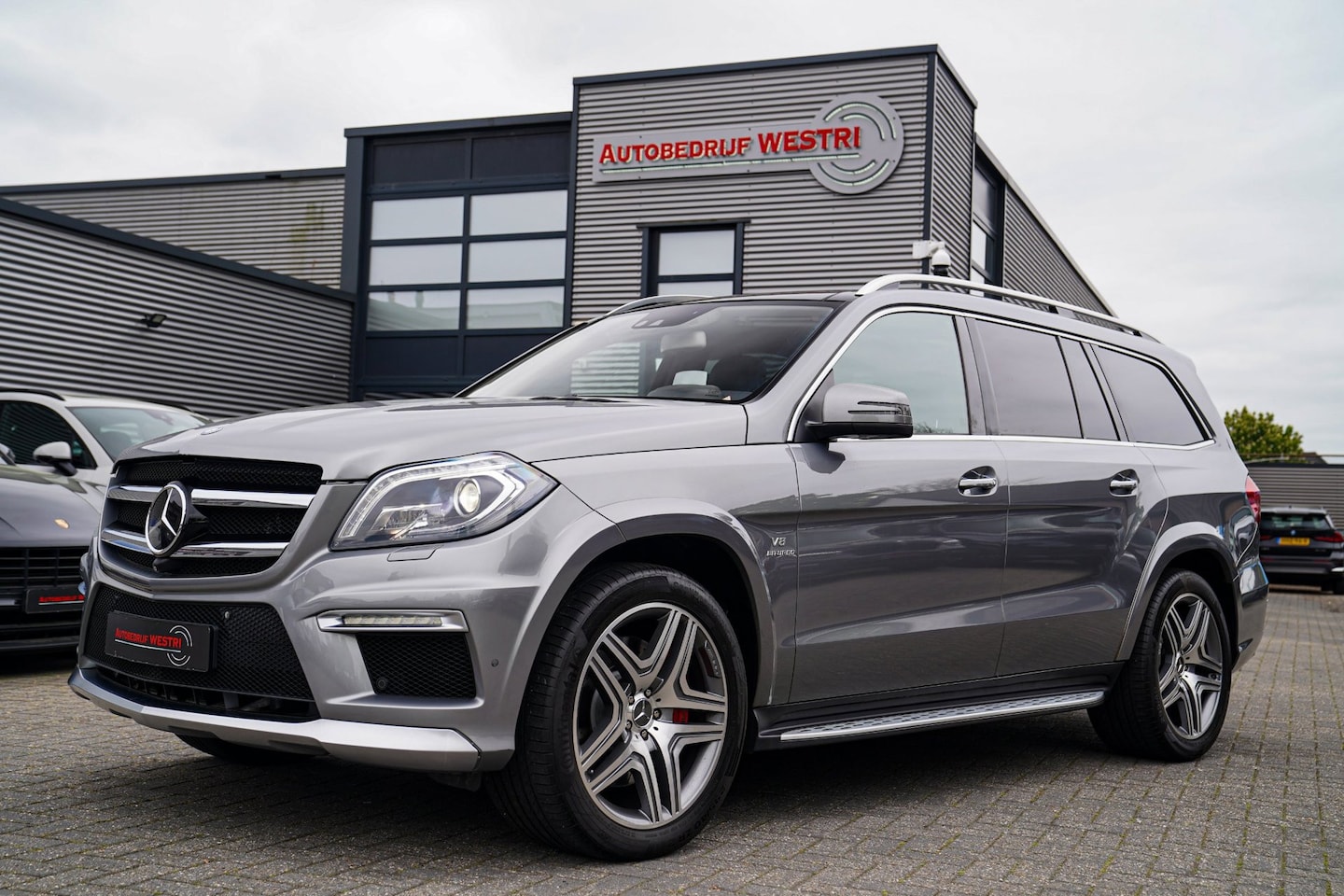 Mercedes-Benz GL-klasse - AMG 63 4MATIC - Stoelverwarming/Verkoeling | Elektrische trekhaak | Massage Stoelen | HuD - AutoWereld.nl