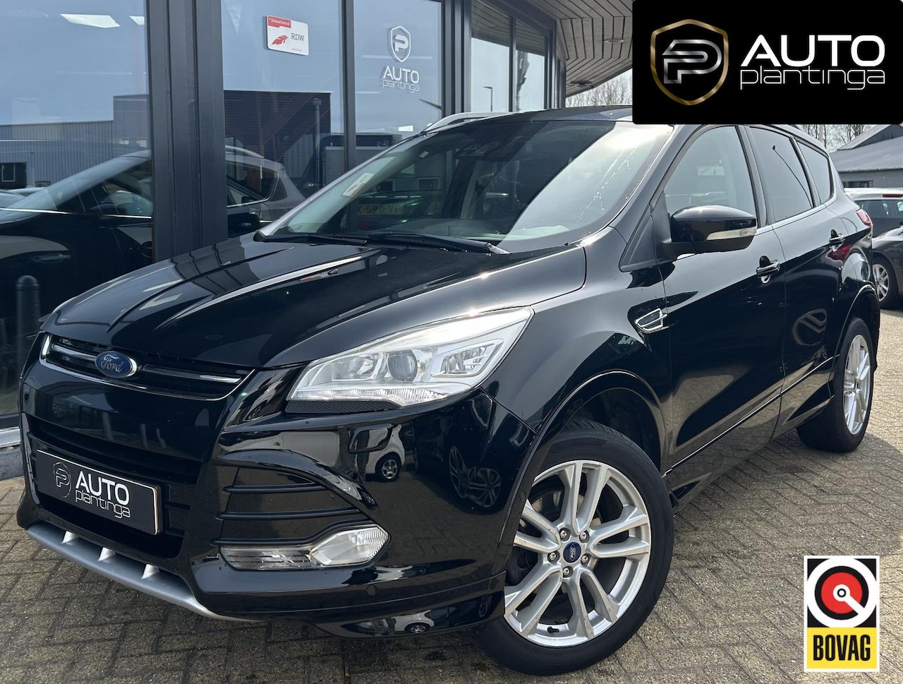 Ford Kuga - 1.5 Titanium Styling Pack | Nette Staat | 1e Eigenaar | NL AUTO | Trekhaak | Achteruitrijc - AutoWereld.nl