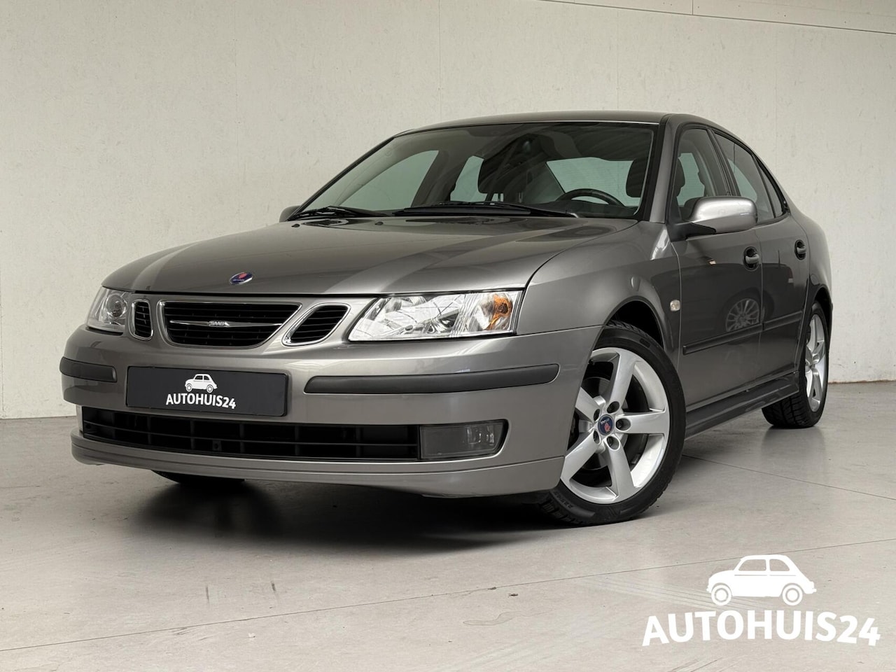 Saab 9-3 Sport Sedan - 2.0t Vector UNIEK! NL-AUTO - AutoWereld.nl