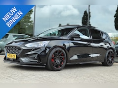 Ford Focus - 1.5 ECOBOOST ST-LINE | PANO | CARPLAY | CAMERA | LED | WINTERPACK | LED | KEY-LESS