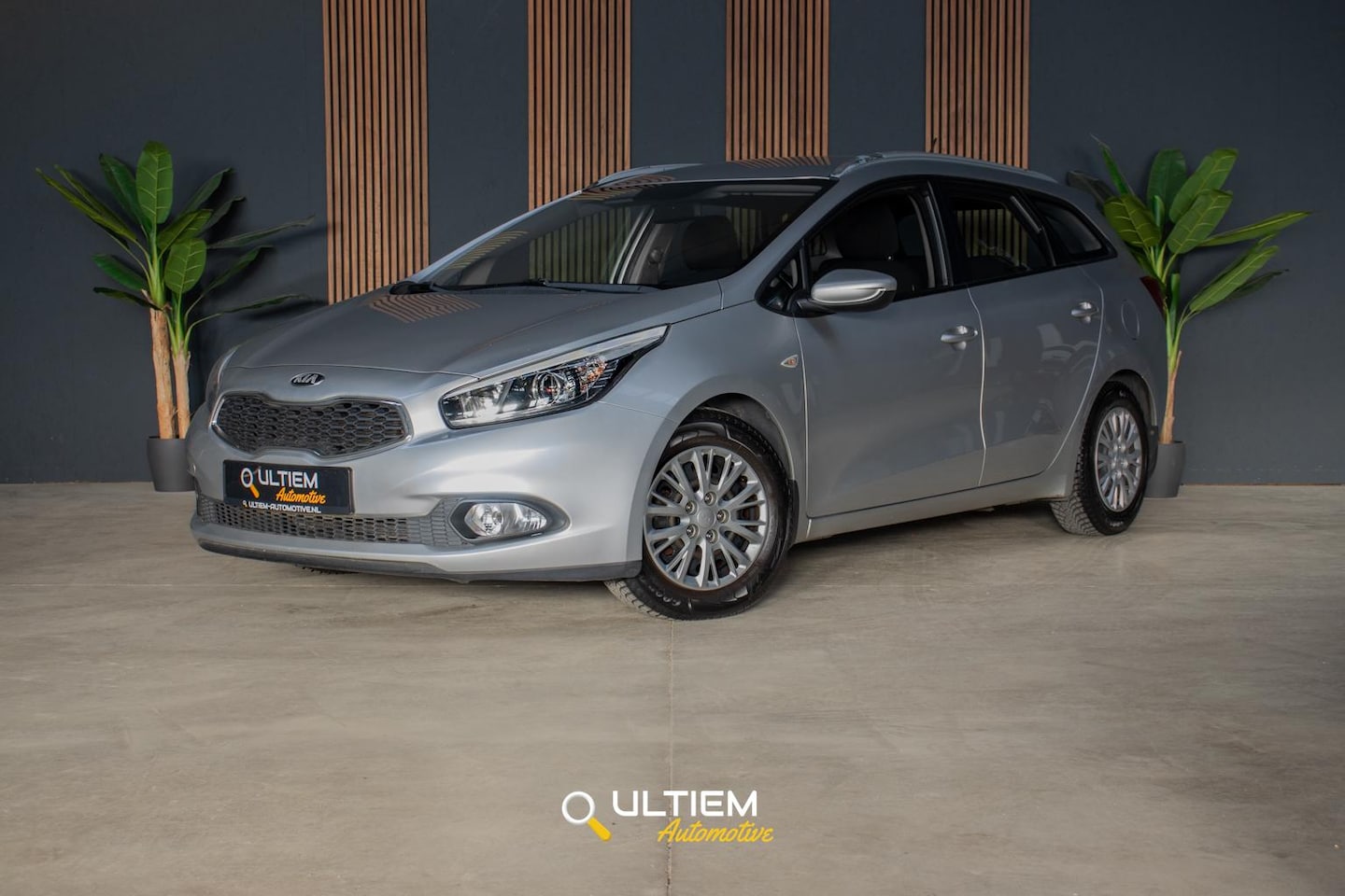 Kia Cee'd Sportswagon - 1.6 GDI | Stoelverwarming Airco - AutoWereld.nl