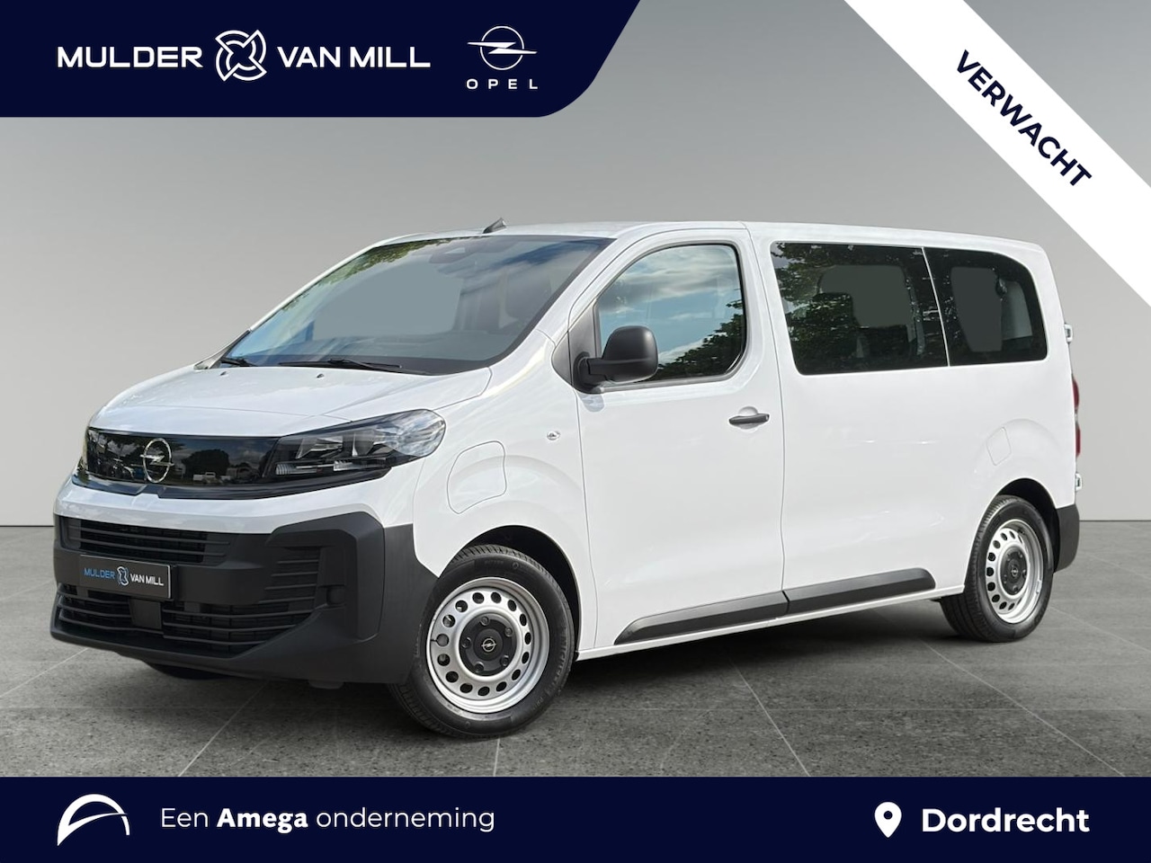 Opel Vivaro Combi Electric - L2 75kWh 136pk | 9-persoons | Achterdeuren met ramen | Bluetooth radio | Auto Airco Pakket - AutoWereld.nl