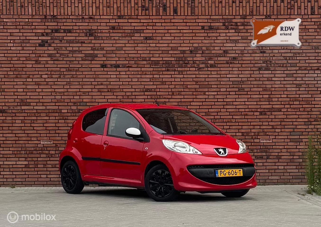 Peugeot 107 - 1.0-12V XS Urban Move 1.0-12V XS Urban Move - AutoWereld.nl