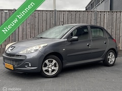 Peugeot 206 - 1.4 XS/DISTRIBUTIE VV/NAP/AIRCO/TREKHAAK/