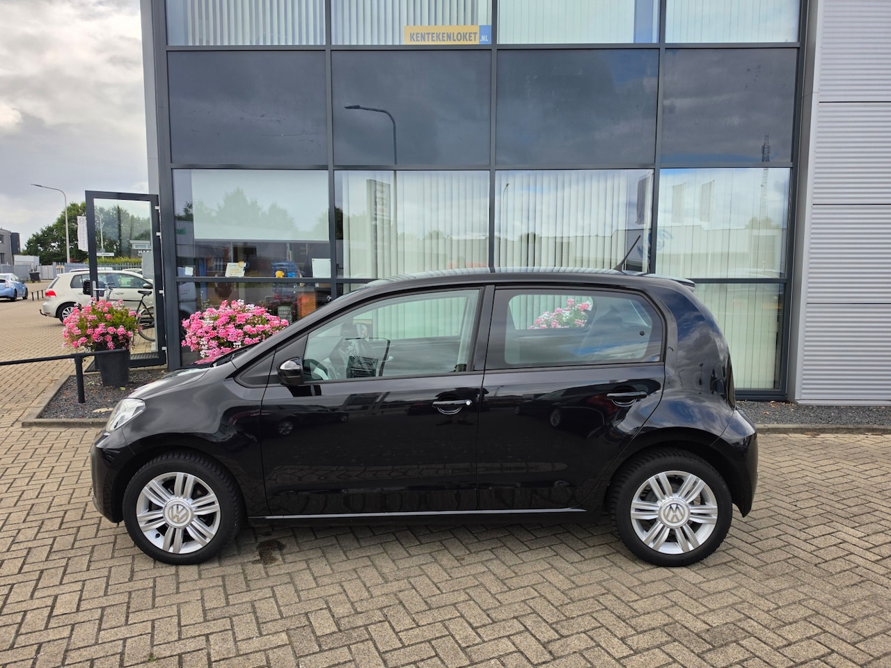 Volkswagen Up! - 1.0 BMT high up! 1.0 BMT high up! - AutoWereld.nl
