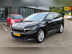 Skoda Enyaq iV - 60 First Edition automaat parkeersensoren camera carplay stoelverwarming