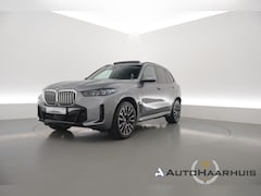 BMW X5 - xDrive50e | Rijklaar | Elek. trekhaak | Stoel+stuurverw.| Pano | HUD | Luchtvering | 360*+