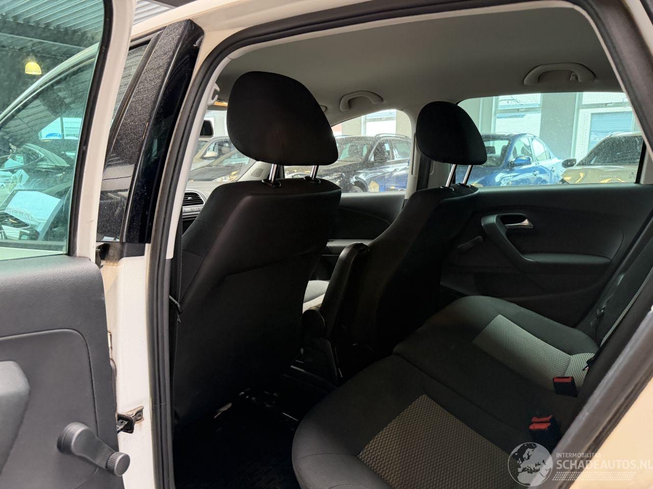 Volkswagen Polo - 1.2 TDI BlueMotion Comfortline 1.2 TDI BlueMotion Comfortline