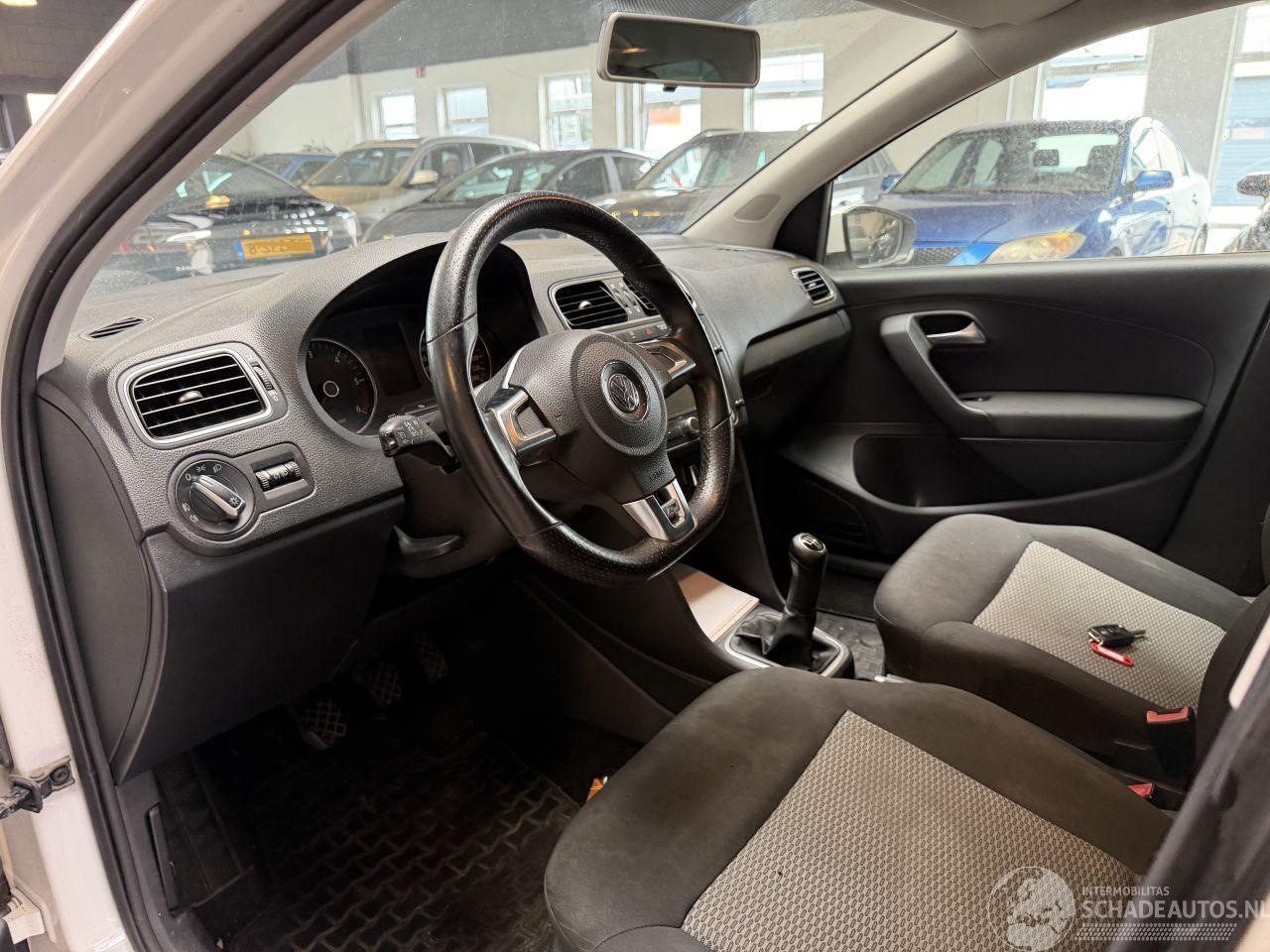 Volkswagen Polo - 1.2 TDI BlueMotion Comfortline 1.2 TDI BlueMotion Comfortline
