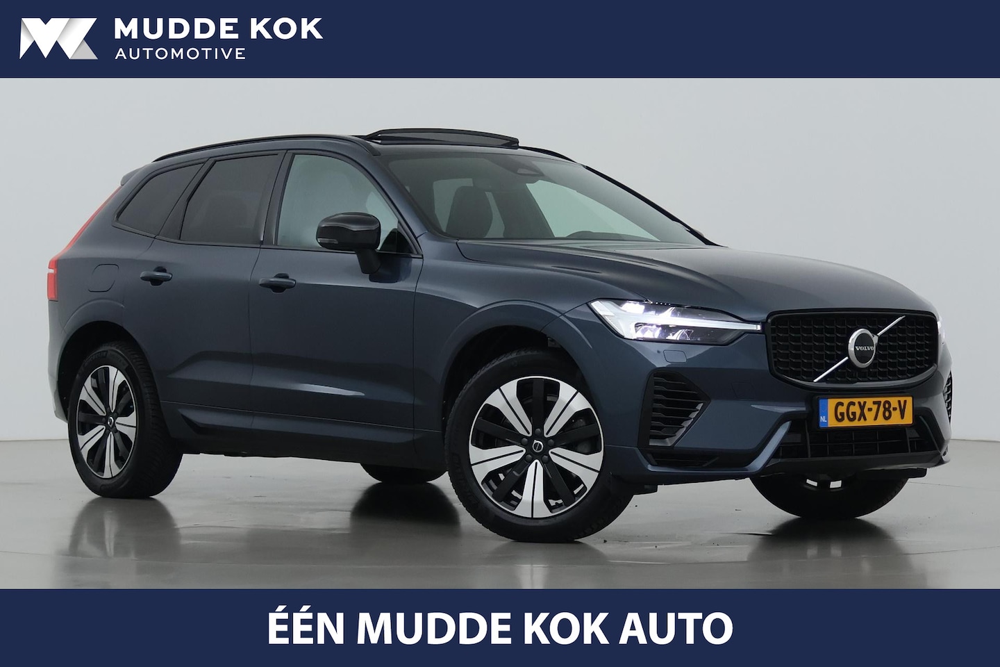 Volvo XC60 - T6 Plug-in hybrid Plus Dark | ACC | Trekhaak | Panoramadak | Camera | Stoel+Stuurverwarmin - AutoWereld.nl