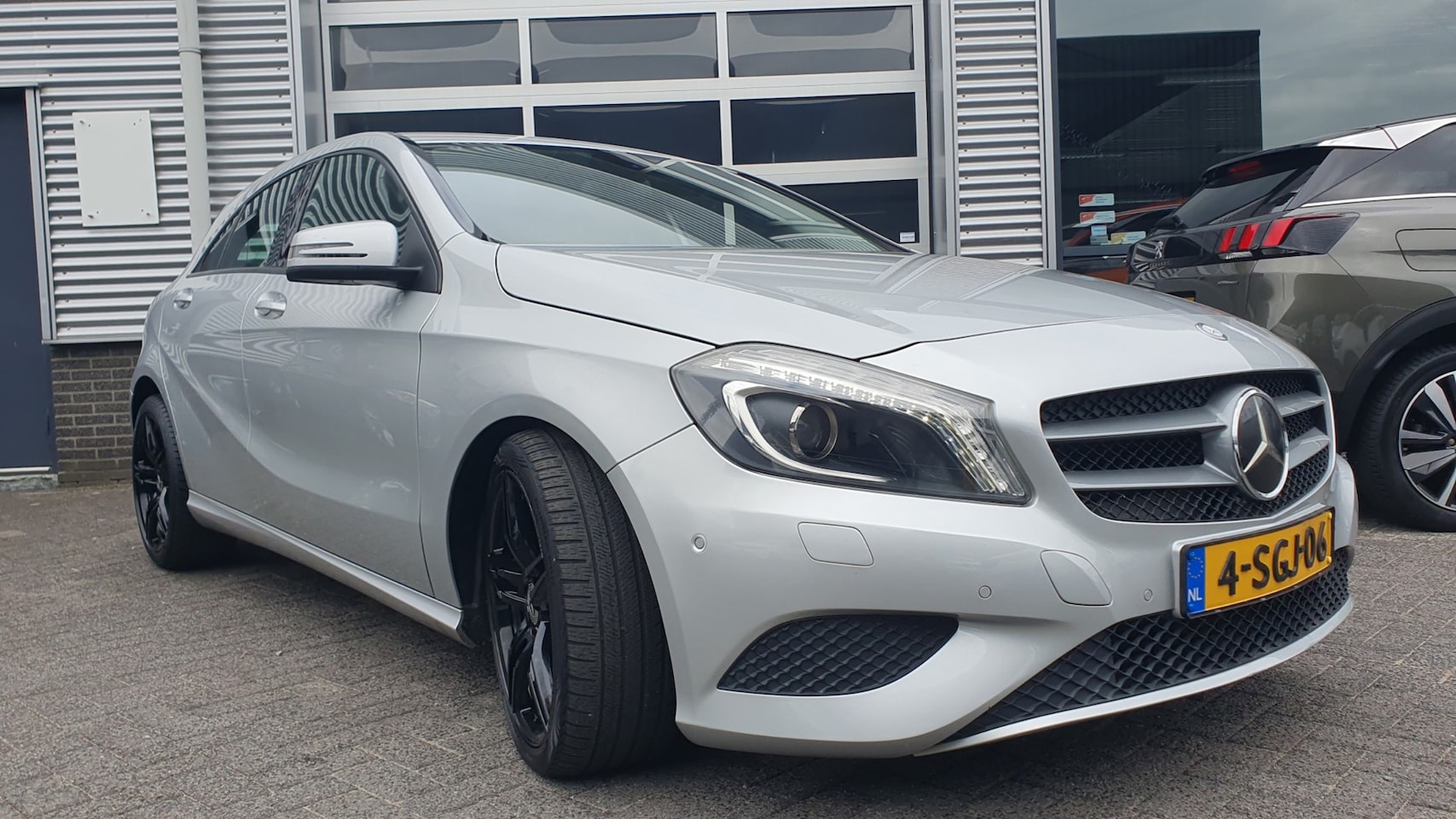 Mercedes-Benz A-klasse - 180 Edition Navigatie 4U3 - AutoWereld.nl