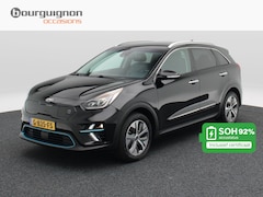 Kia e-Niro - ExecutiveLine 64 kWh 204 Pk | Leder | Trekhaak | Camera | CarPlay | 17 Inch