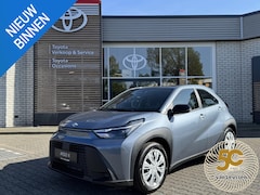 Toyota Aygo X - HYBRID 115 PLAY NIEUW DIRECT LEVERBAAR CLIMA AD-CRUISE CAMERA APPLE/ANDROID EL-RAMEN/SPIEG