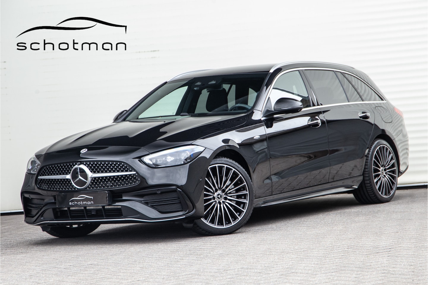 Mercedes-Benz C-klasse Estate - 300 e AMG Premium, Leder, Distronic, Trekhaak, Camera, Hybrid 2025 - AutoWereld.nl