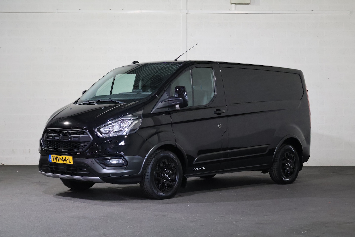 Ford Transit Custom - 2.0 TDci 170pk L1 H1 Trail - AutoWereld.nl
