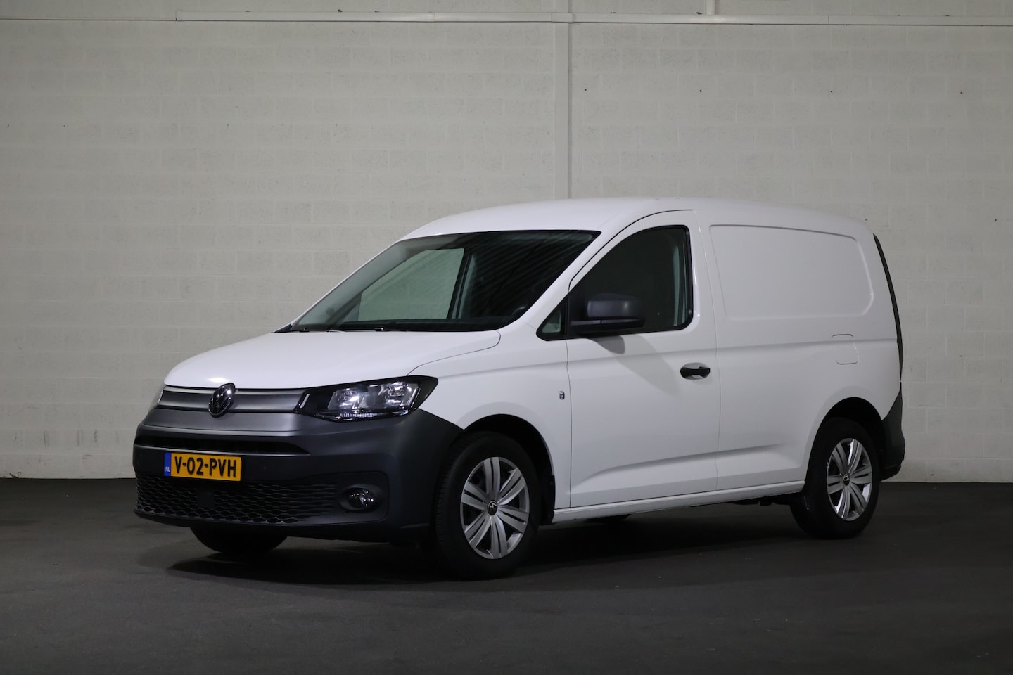 Volkswagen Caddy - 1.5 TSI 115pk Camera Trekhaak Apple Carplay - AutoWereld.nl