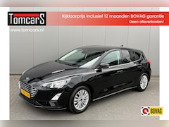 Ford Focus - 125PK EcoB. Automaat Titanium Carplay-android/Navigatie/Parkeerhulp/Camera/Keyfree