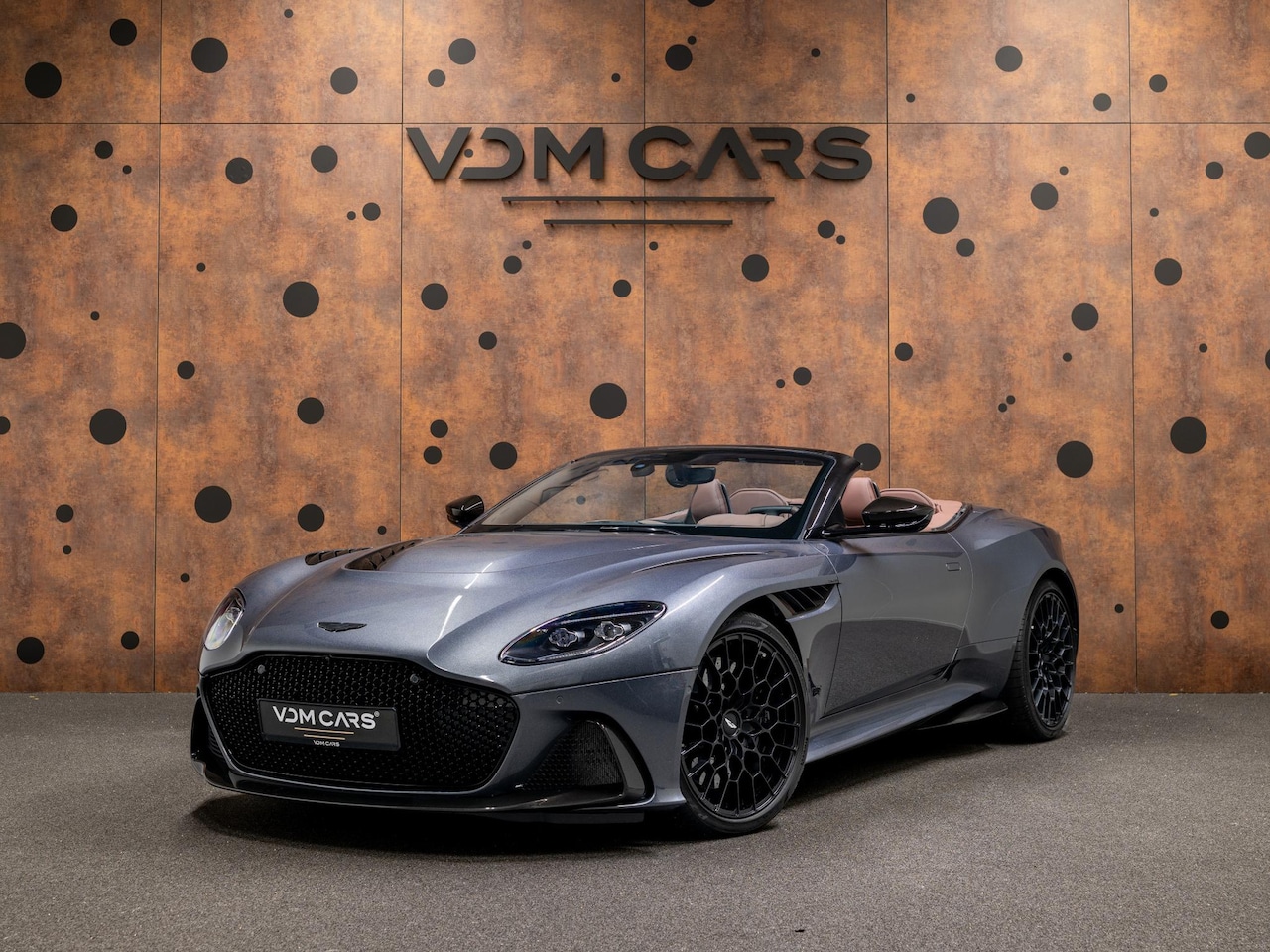 Aston Martin DBS Volante - 5.2 V12 | ULITMATE 770 | 1 of 199 | Carbon | Carb Bucket Seats | - AutoWereld.nl