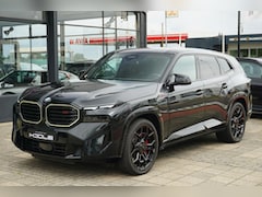 BMW XM - PHEV Label Red | M Drivers Package