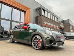 MINI Clubman - 2.0 JCW ALL4 John Cooper Works F1 aut 306pk Rebelgreen/Pano/Camera/Hk/19"Jcw/Bomvol