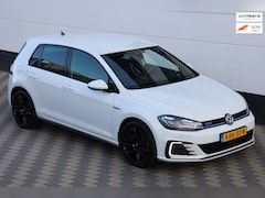 Volkswagen Golf - 1.4 TSI GTE PHEV DSG Camera ACC Navi 18"inch