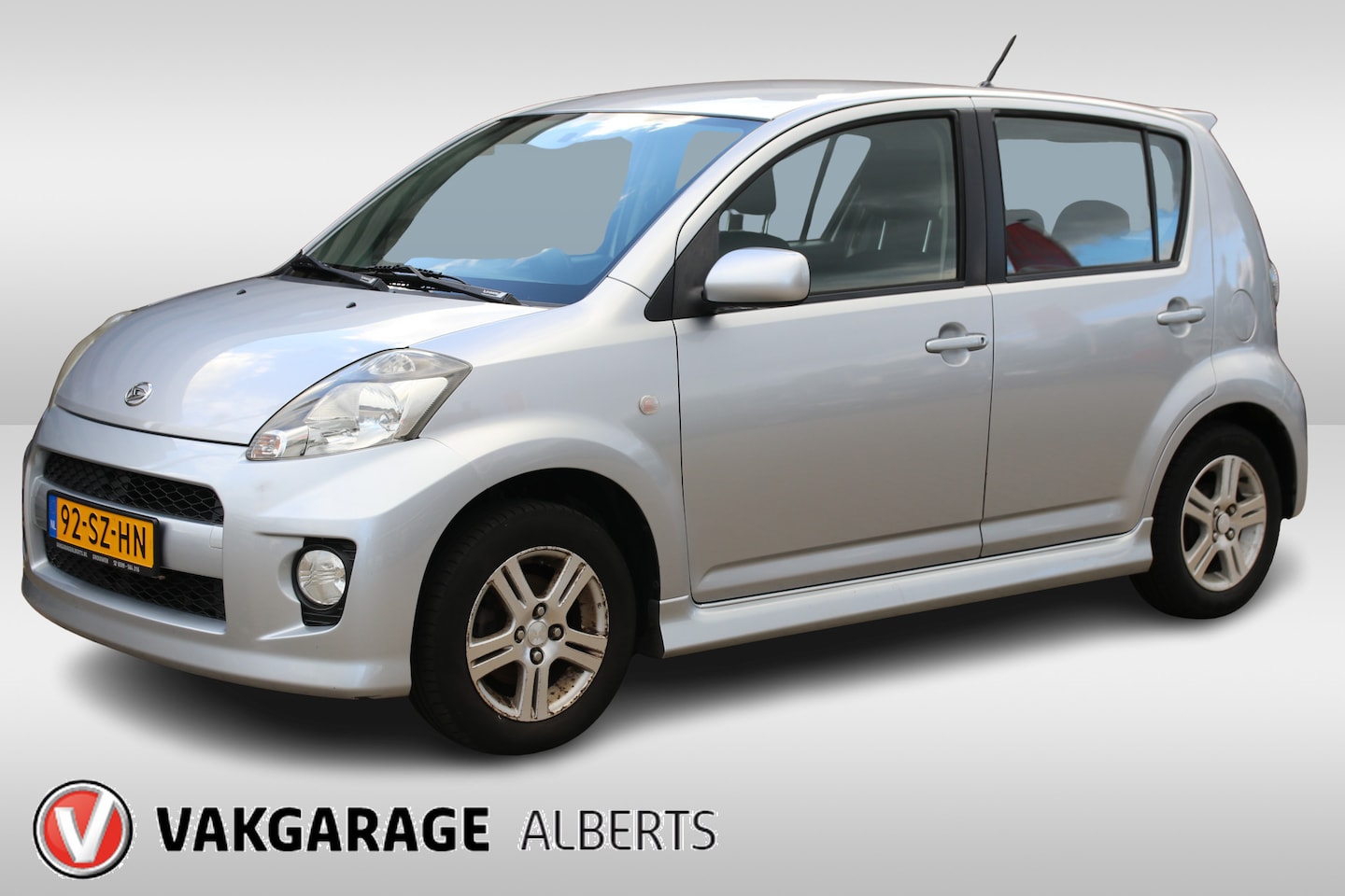 Daihatsu Sirion 2 - 1.3-16V Comfort airco - AutoWereld.nl