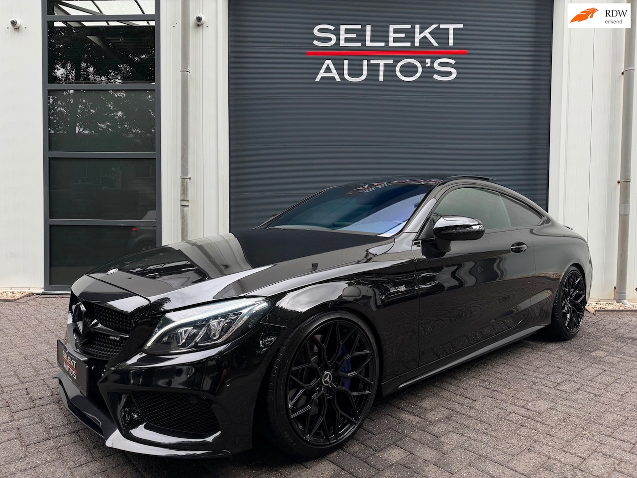Mercedes-Benz C-klasse Coupé - AMG 43 4MATIC 367 Pk Pano/Cimate/Cruise/19 Inch/Ambiente Light/Half Leder/Navi/Bluetooth/A - AutoWereld.nl