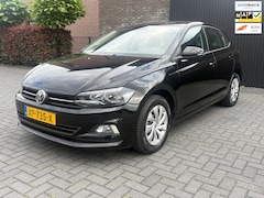 Volkswagen Polo - 1.0 TSI Comfortline Business