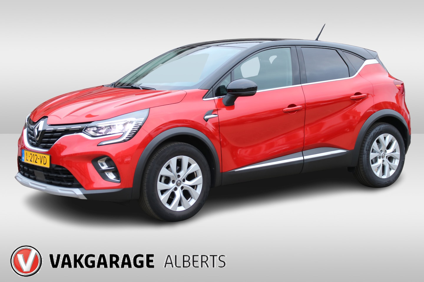 Renault Captur - 1.0 TCe 90 Intens / Navi / Cruise / Parkeersensoren / Carplay - AutoWereld.nl