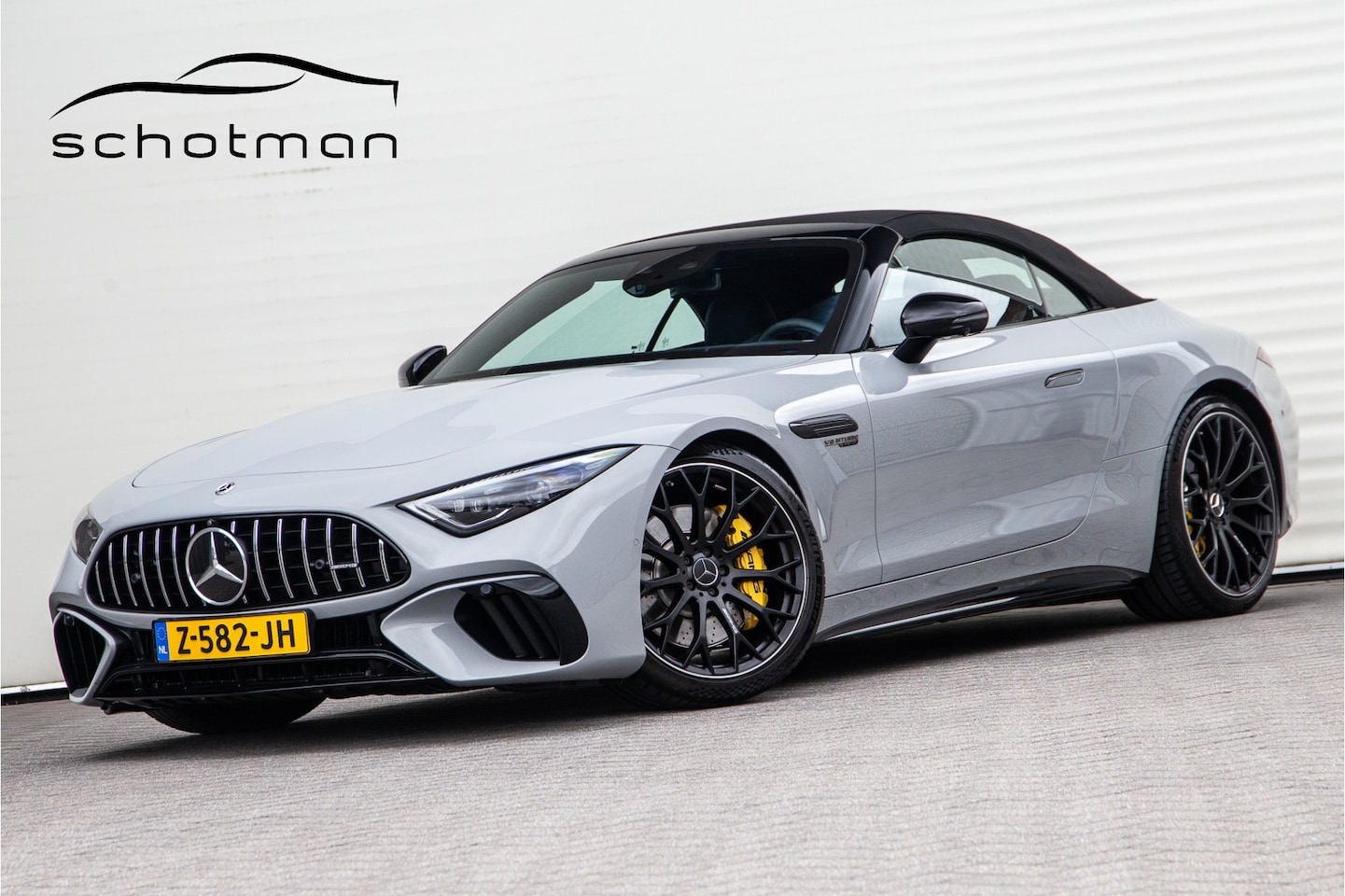 Mercedes-Benz SL-klasse Roadster - AMG 63 4MATIC+ Premium, Achterasbesturing, Burmester, MANUFAKTUR Alpin Grey 585pk 2022 - AutoWereld.nl