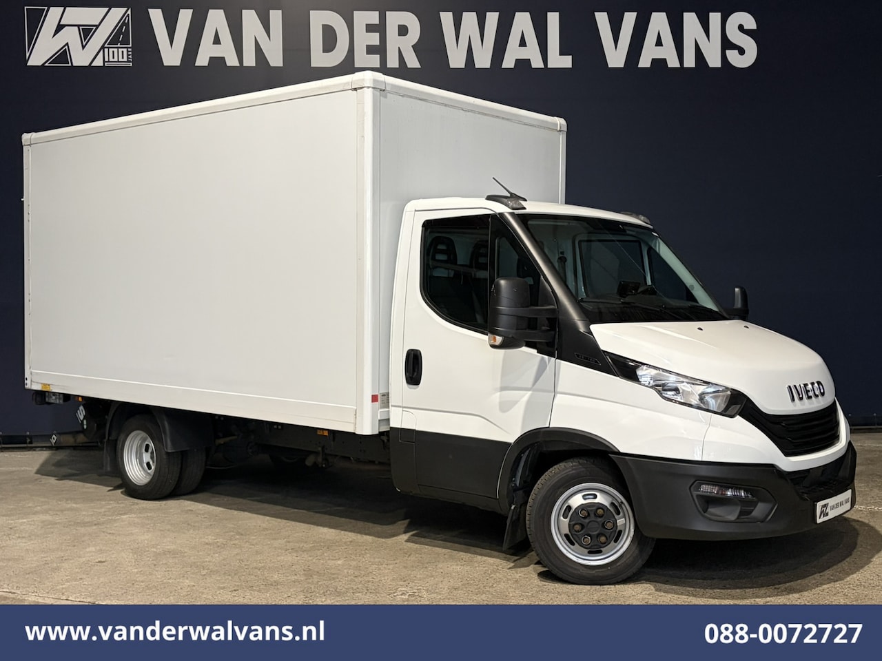 Iveco Daily - 35C16H 157pk Bakwagen Laadklep Euro6 Airco | Camera | Bijrijdersbank . - AutoWereld.nl