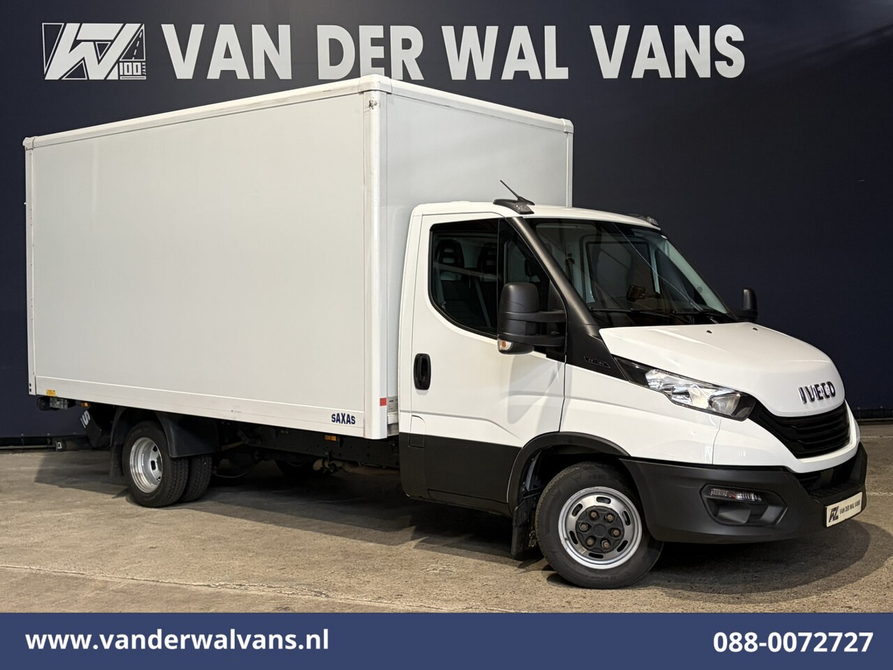 Iveco Daily - 35C16H 157pk Bakwagen Laadklep Euro6 Airco | Camera | Bijrijdersbank . - AutoWereld.nl