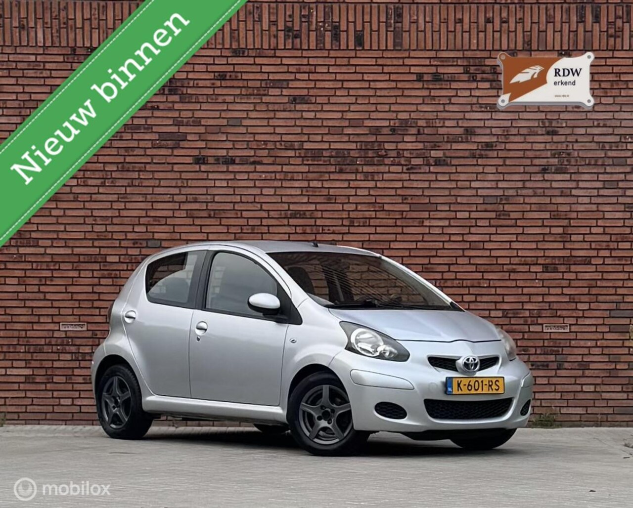 Toyota Aygo - 1.0-12V Access 1.0-12V Access - AutoWereld.nl