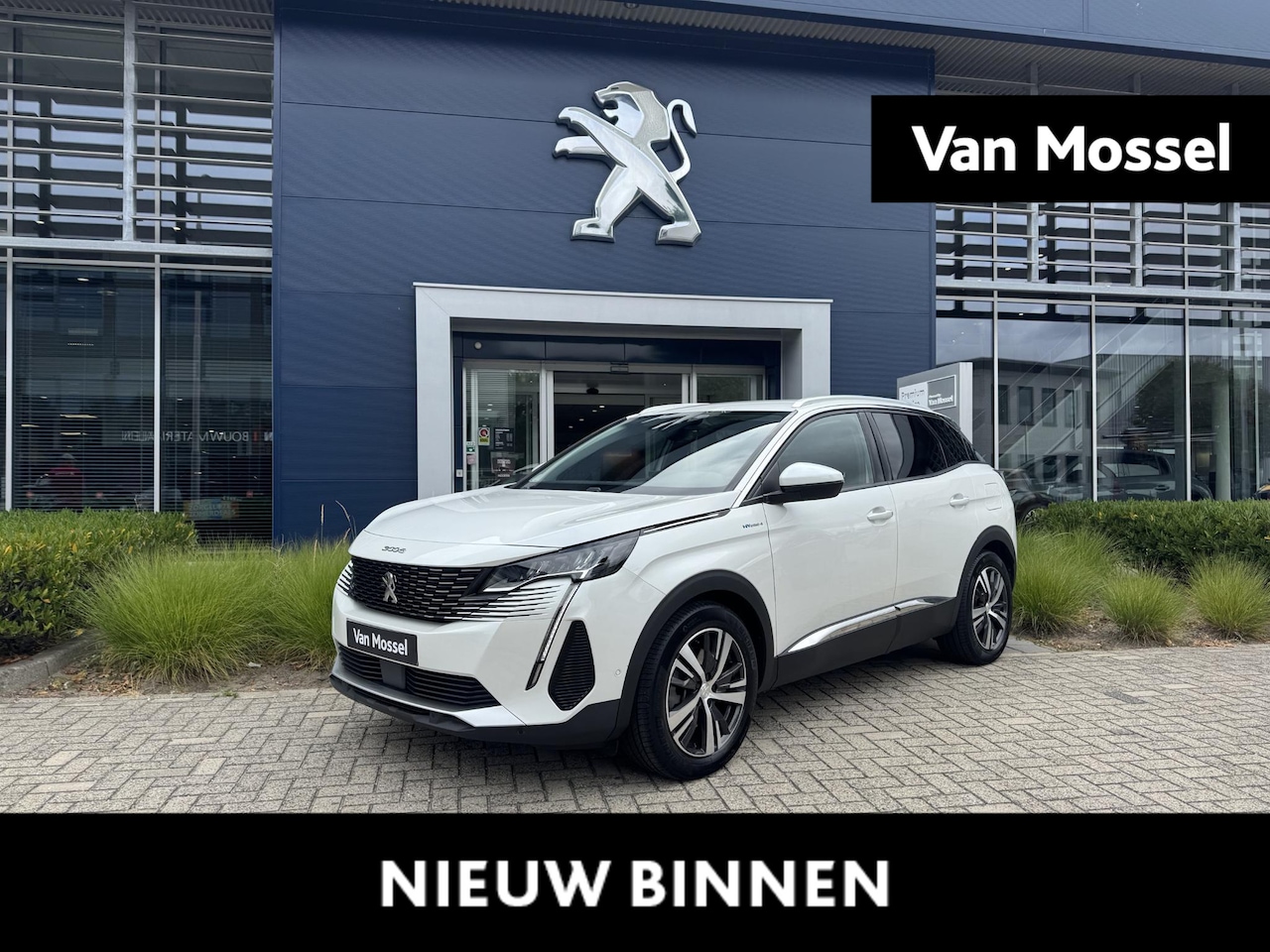 Peugeot 3008 - 1.6 HYbrid4 300 Blue Lease Allure - AutoWereld.nl