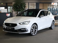 SEAT Leon - 1.4 TSI eHybrid FR 204PK Pano Alcantara Cam Led ACC Navi Virtual