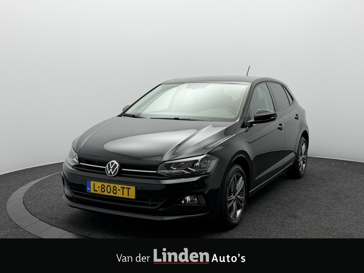 Volkswagen Polo - 1.0 TSI Comfortline | Automaat | Parkeersensoren | Navigatie | Carplay&Android - AutoWereld.nl