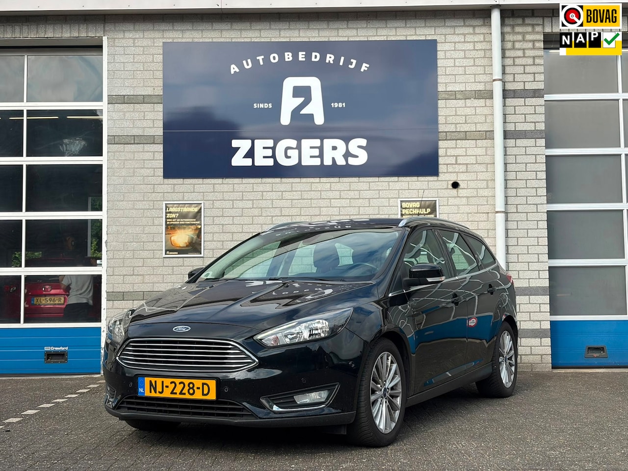 Ford Focus Wagon - 1.0 Titanium PRIJS INCL 12 MAANDEN BOVAG GARANTIE - AutoWereld.nl