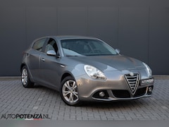Alfa Romeo Giulietta - 1.4 T TCT Automaat Cruise 2014 Facelift