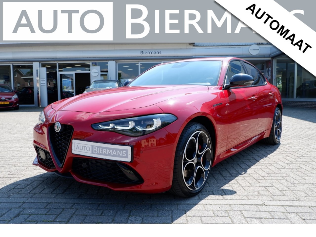 Alfa Romeo Giulia - 2.0 Turbo 280 PK Competizione Q4 AWD / INCL 12mnd BOVAG - AutoWereld.nl