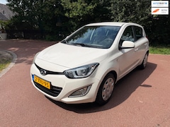 Hyundai i20 - 1.2i i-Motion / Airco / Aux / NAP / USB / Bt / Apk