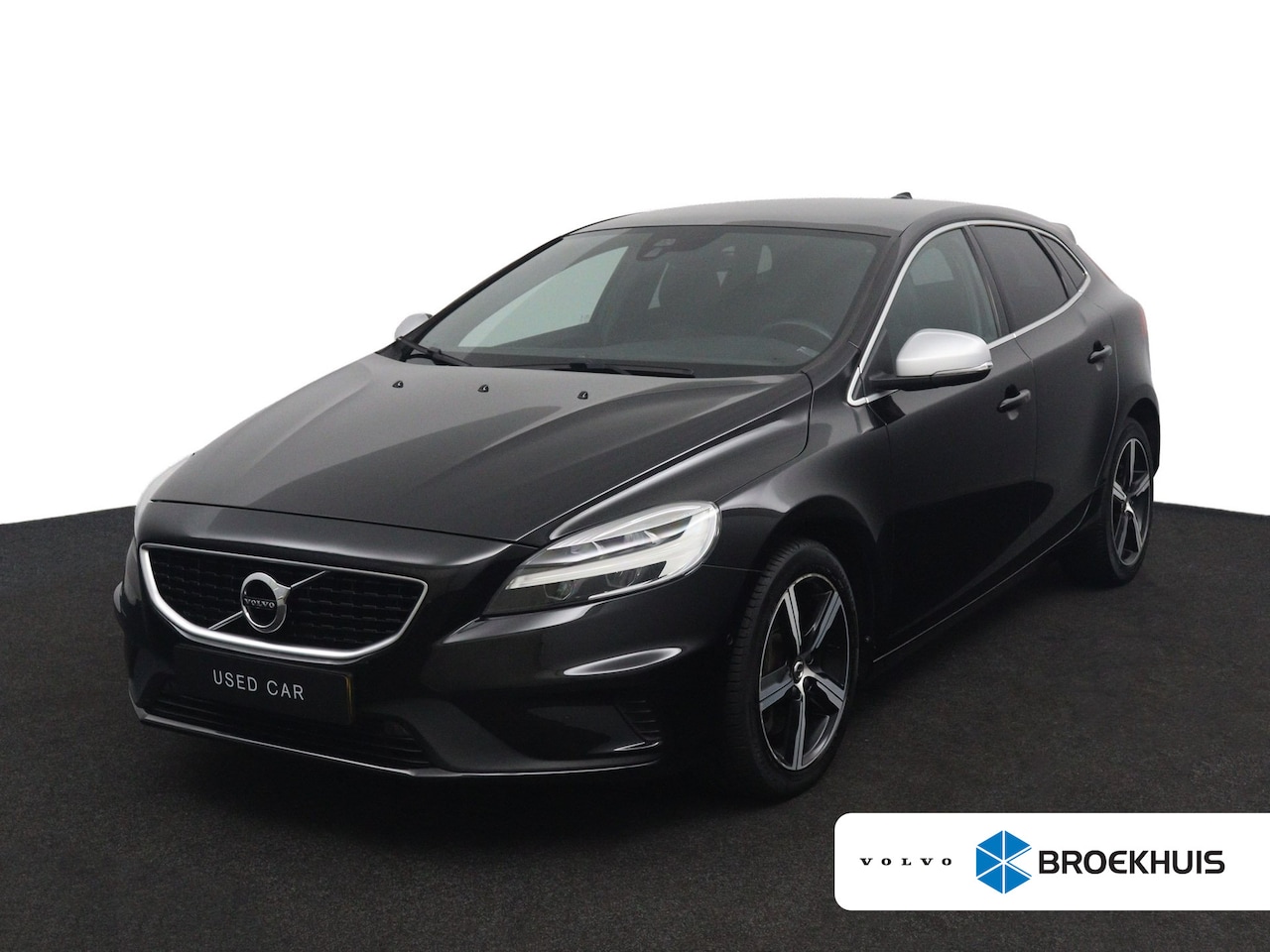 Volvo V40 - T3 Polar+ Sport | Panoramadak | Harman Kardon | Camera | Parkeersensoren voor en achter | - AutoWereld.nl
