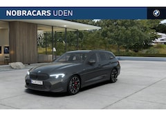 BMW 3-serie Touring - 330e M Sport Automaat / Panoramadak / Sportstoelen / Achteruitrijcamera / Adaptieve LED /