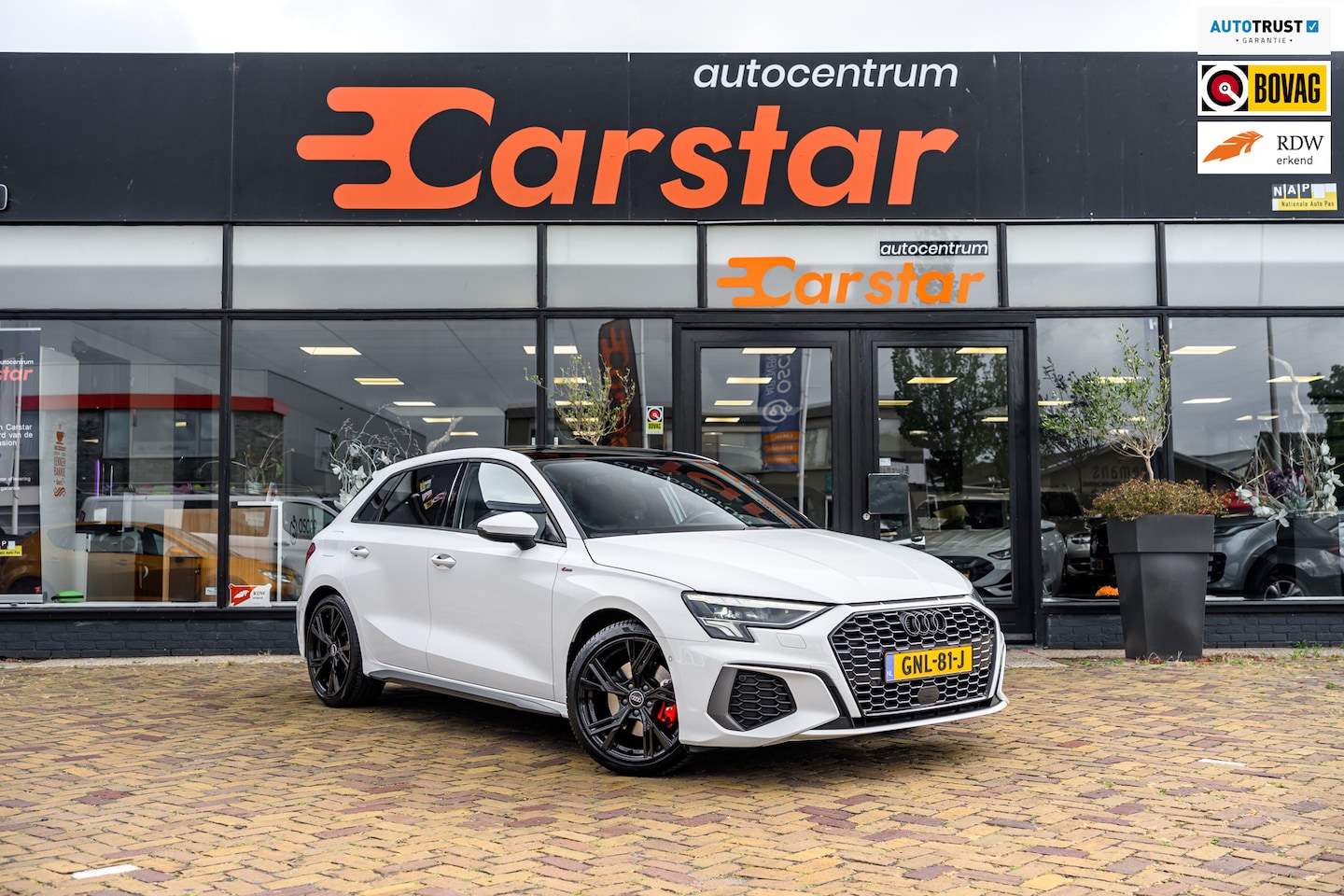 Audi A3 Sportback - 35 TFSI Business edition|PANO|CAMERA|S-LINE - AutoWereld.nl