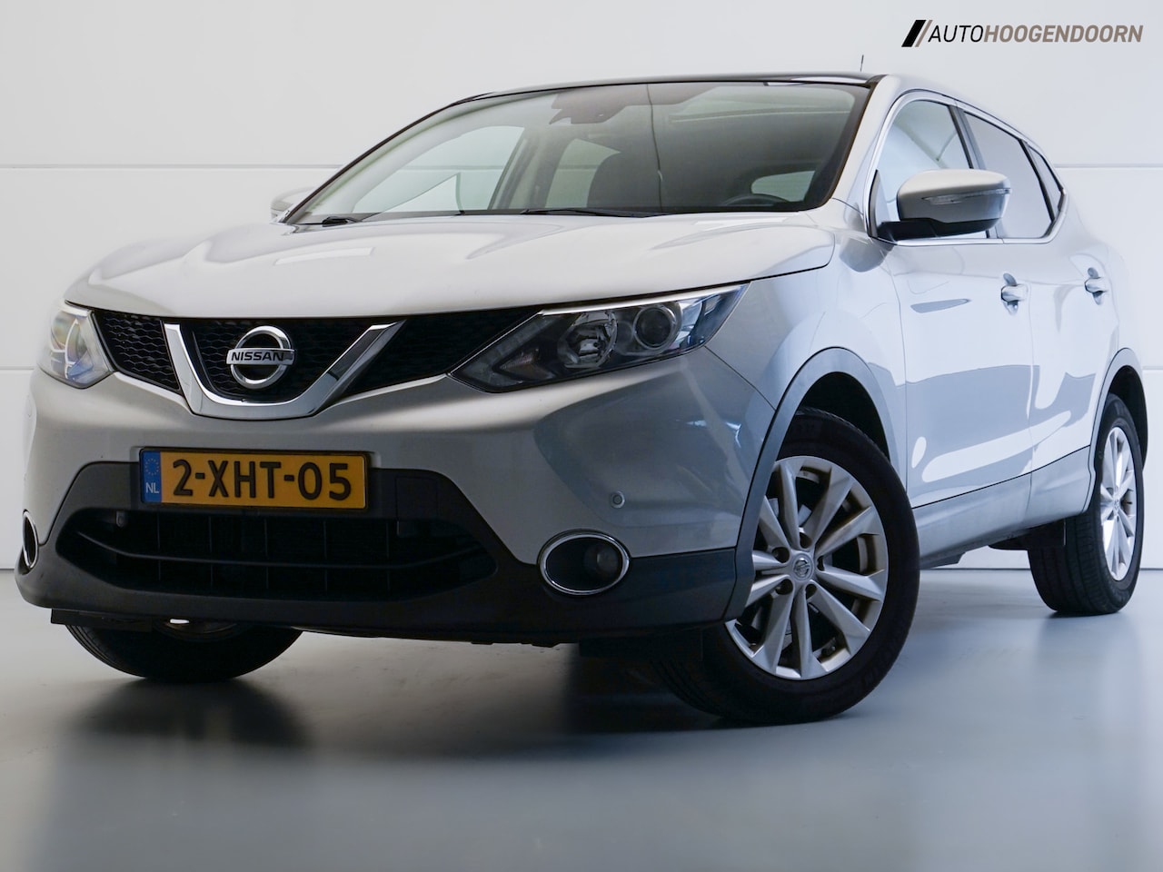 Nissan Qashqai - 1.2 Connect Edition (PANORAMADAK,CAMERA,CLIMATE,CRUISE,LED VERLICHTING,KEYLESS,LM-VELGEN,T - AutoWereld.nl