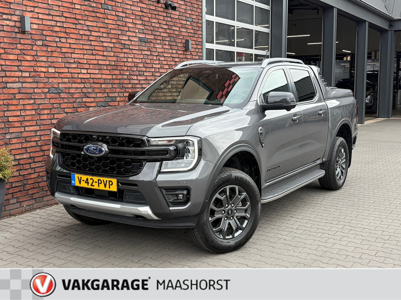 Ford Ranger - 3.0 Ecoboost 3500Kg Trek. 360°Camera/Adapt.Cruise/Trekhaak/LED/PDC/DAB/Clima/AppConnect - AutoWereld.nl