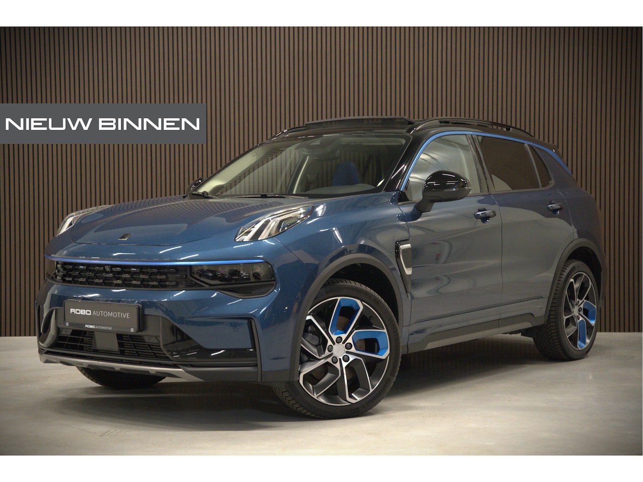 Lynk & Co 01 - 1.5 | Panoramadak | Stoelverwarming | Keyless | Apple Carplay | Adaptive Cruise Control | - AutoWereld.nl