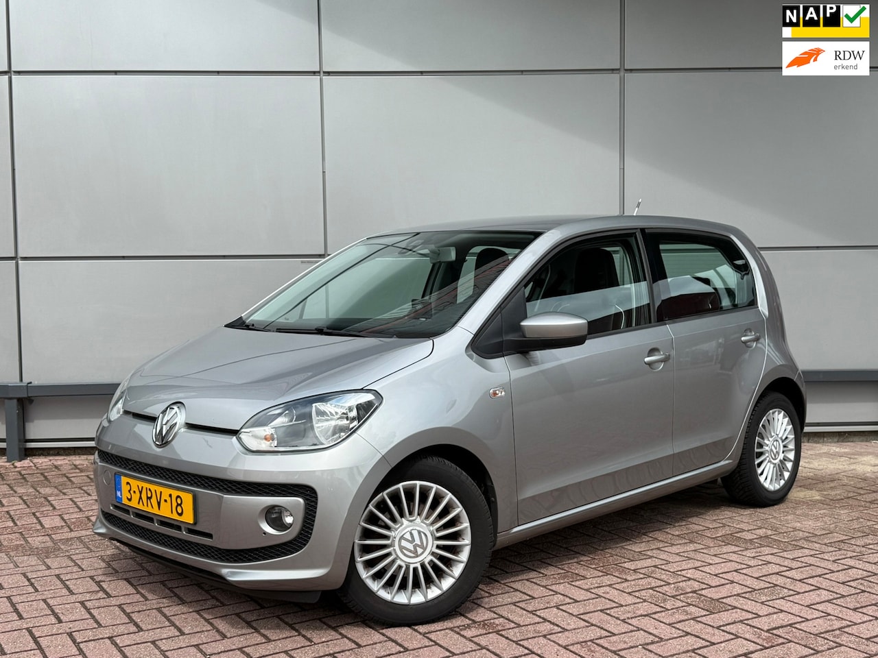 Volkswagen Up! - 1.0 high up! BlueMotion | Leer | Navigatie | Fender Sound | - AutoWereld.nl