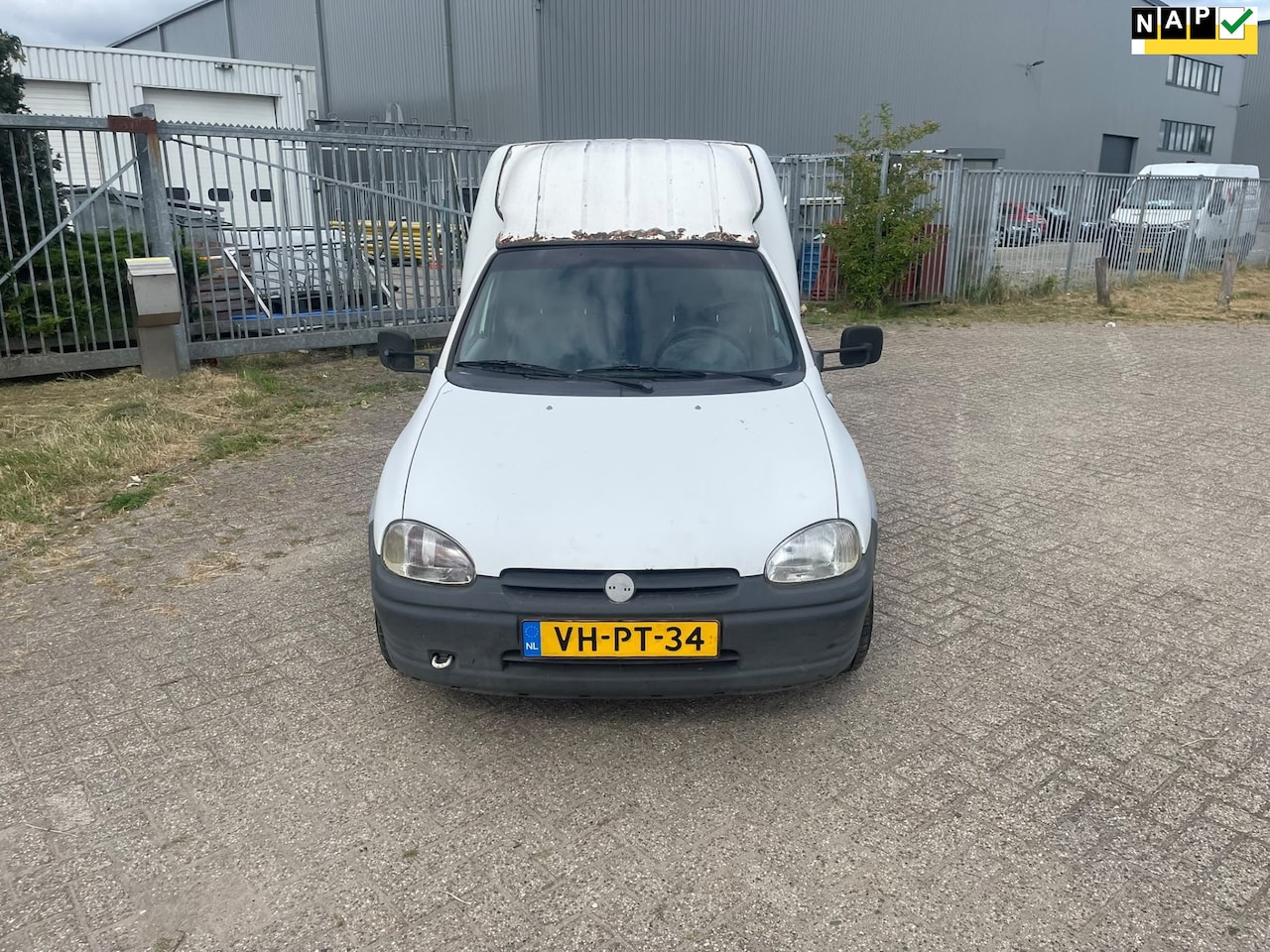 Opel Combo - 1.4i 1.4i - AutoWereld.nl