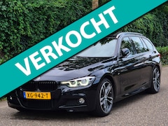 BMW 3-serie Touring - 320i M Sport Ed volle optielijst Trekhaak Pano CarPlay 19inch M Velgen Stuurverwarming NAP